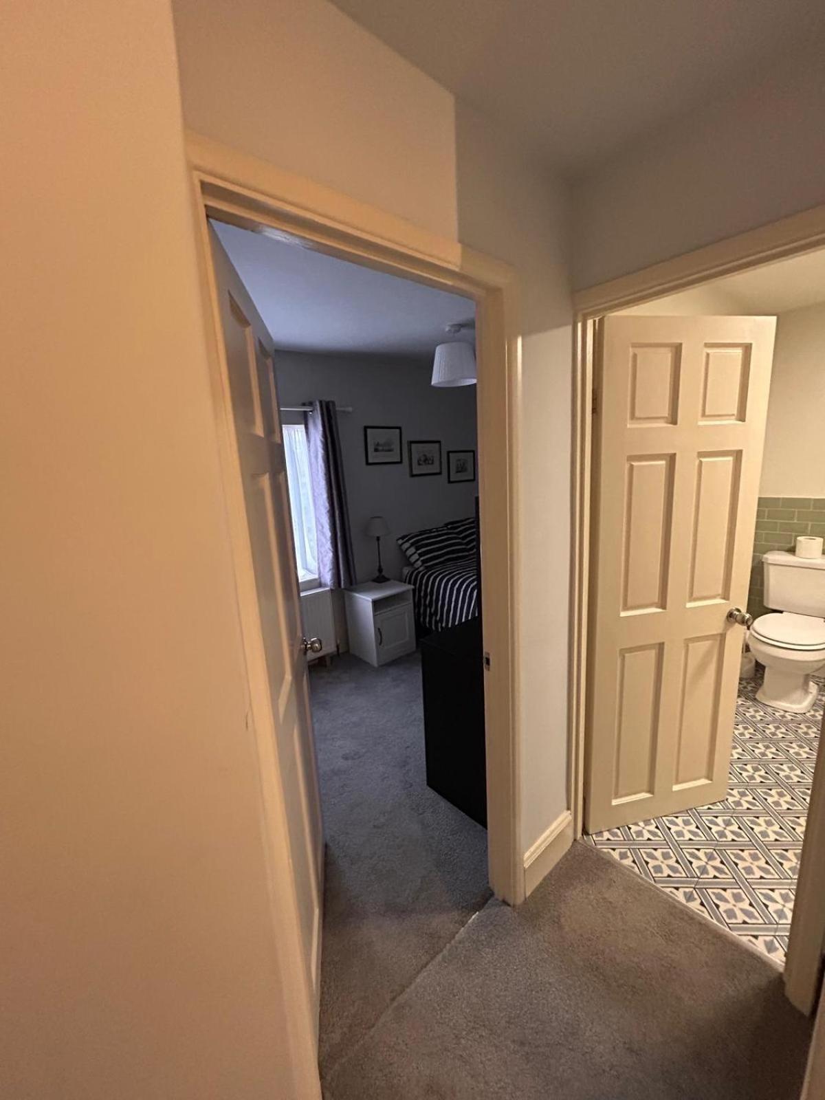 The Hardy Room Уиндзор Екстериор снимка